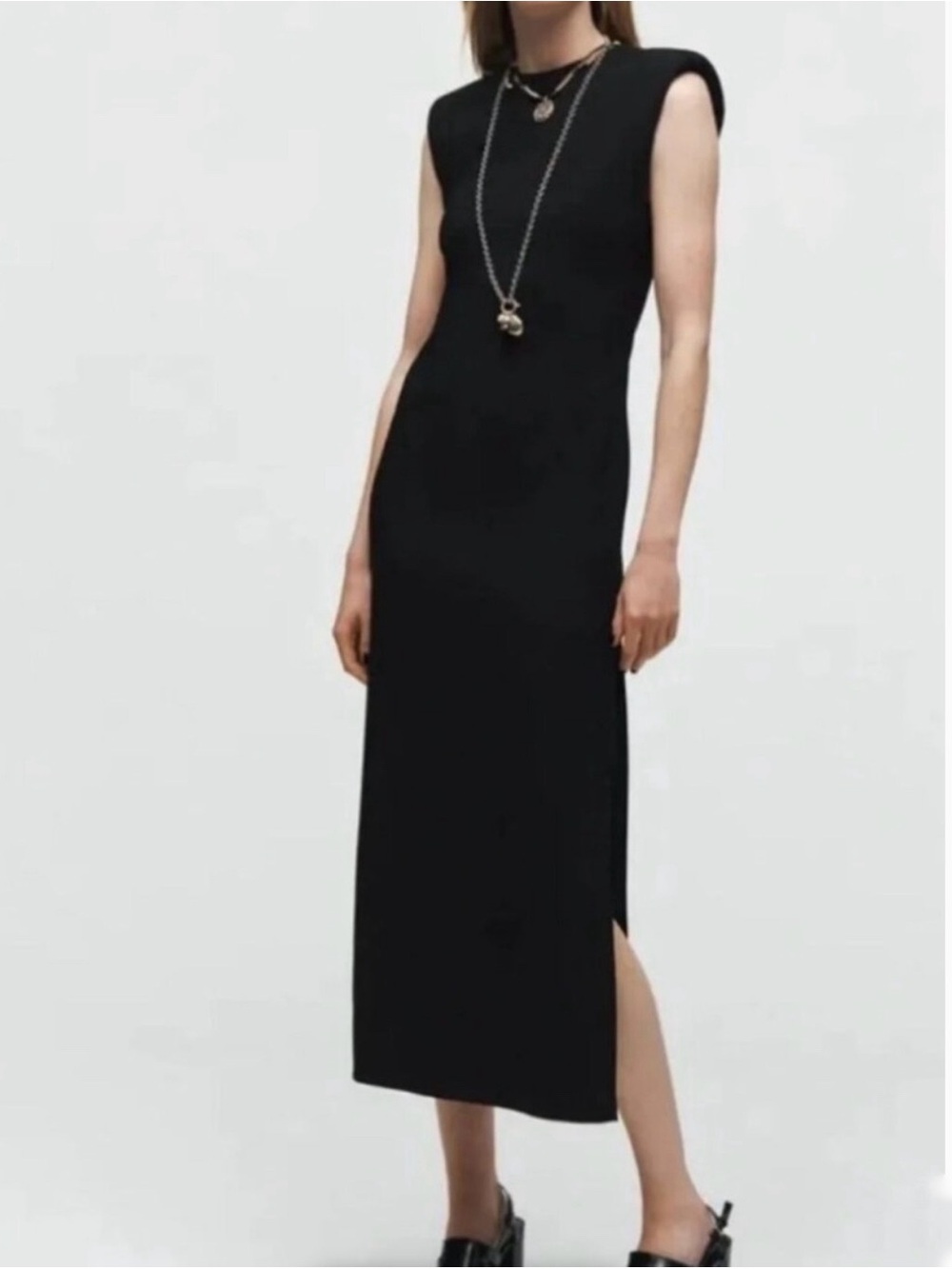 Zara Black padded Sleeveless Midi Dress S
